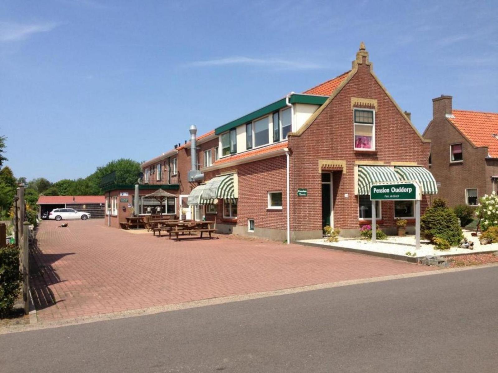 Hotel-Pension Ouddorp Eksteriør billede
